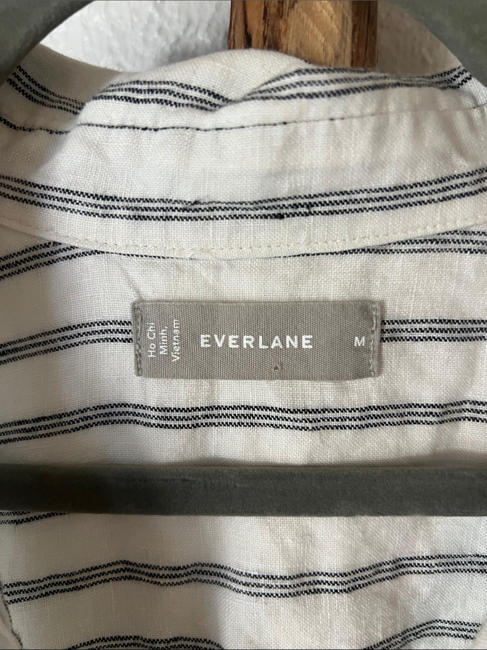 Everlane Oversized White & Gray Black Vertical Stripe Button-Down Linen Shirt M - Picture 2 of 7